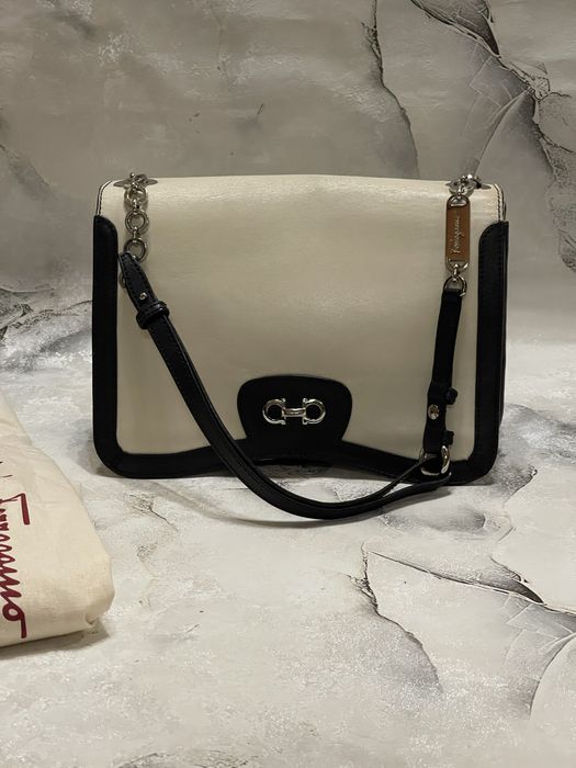 Кожаная сумка Ferragamo Оригинал