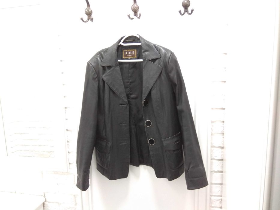 Куртка жіноча шкіряна  піджак жакет