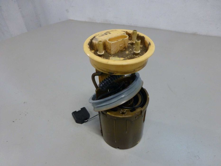 VW MULTIVAN TRANSPORTER T5 2,5 TDI POMPA paliwa pompka 7H0.919050D