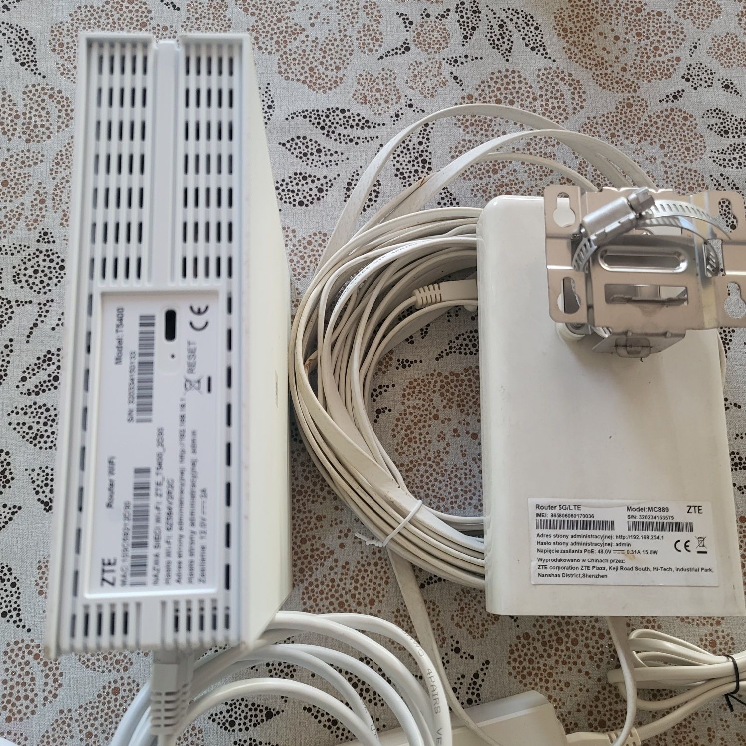 Modem 5G odu + router WiFi 6 T5400 ZTE