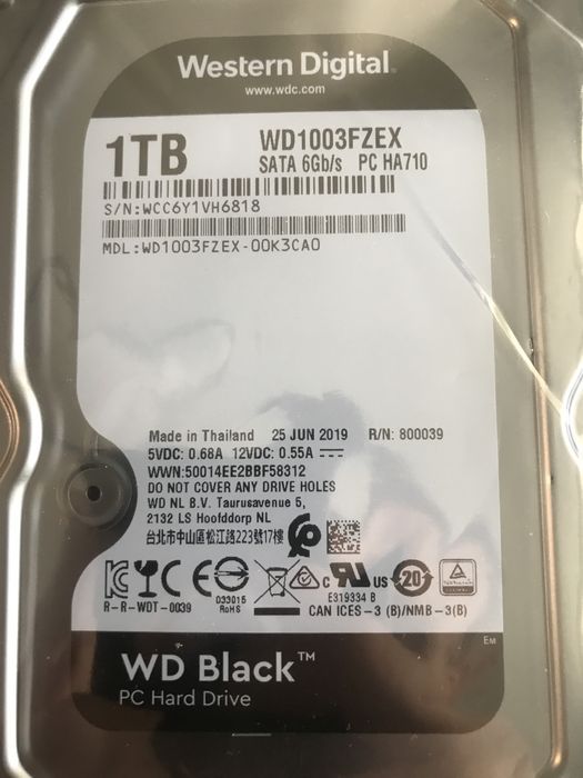 Жорсткий диск wd black 1 TB