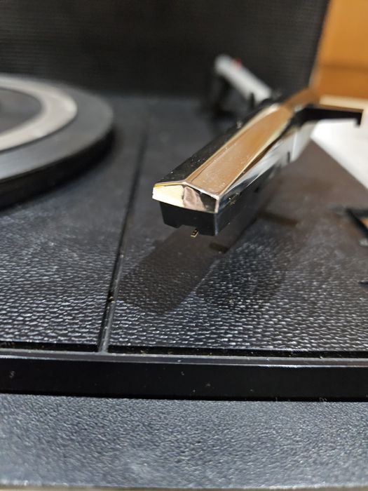 Gira discos marca Philips 504