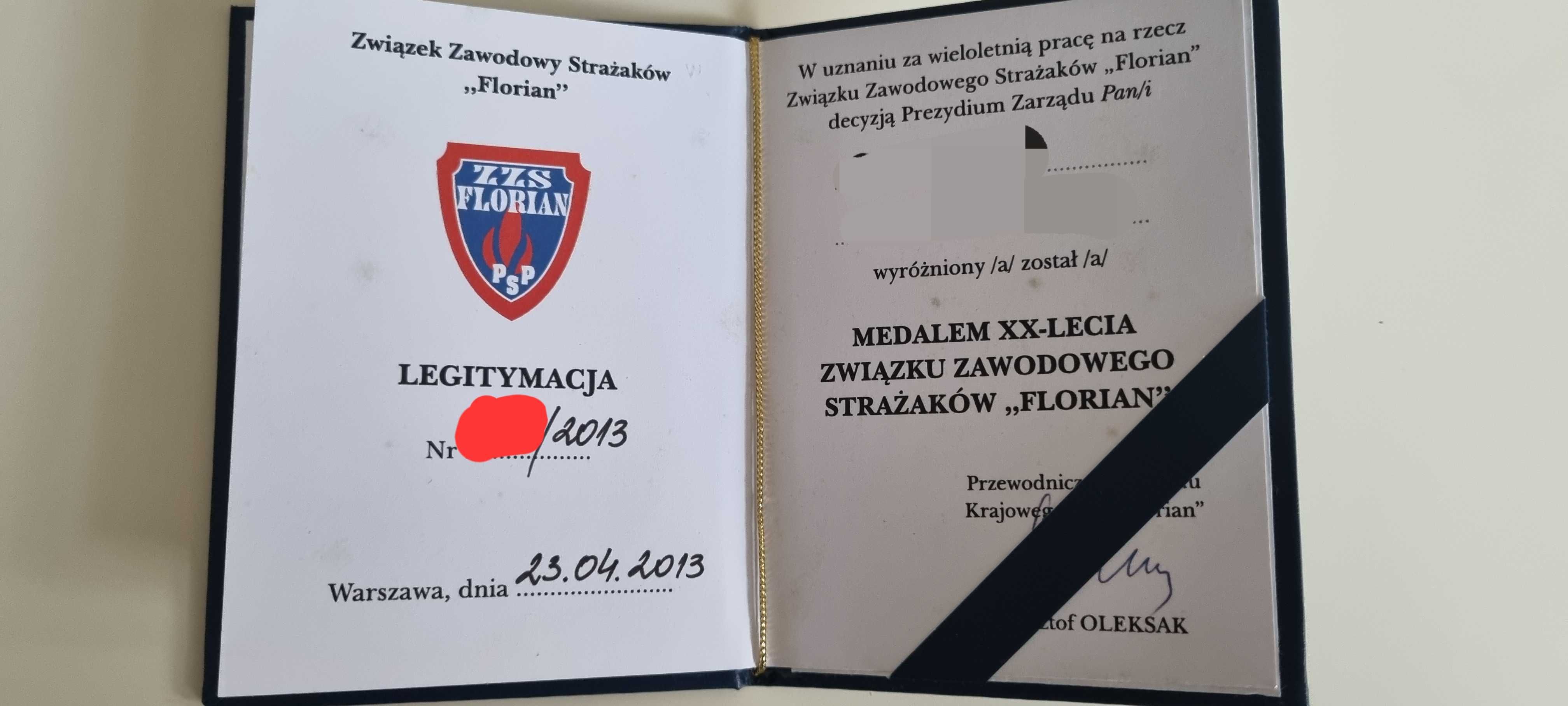 Zestaw unikatowych legitymacji PSP