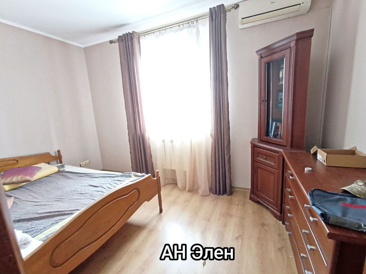 Отдельный дом на поселке возле моря