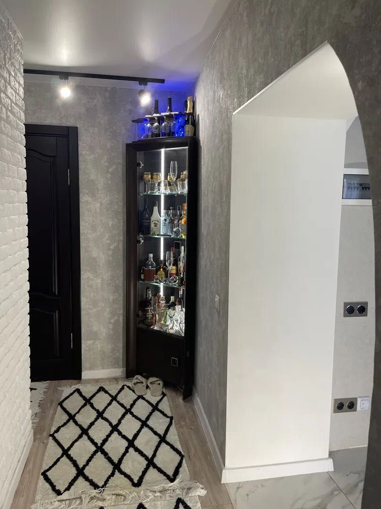 Продам 3 к квартиру в центрі ( район 5/5)