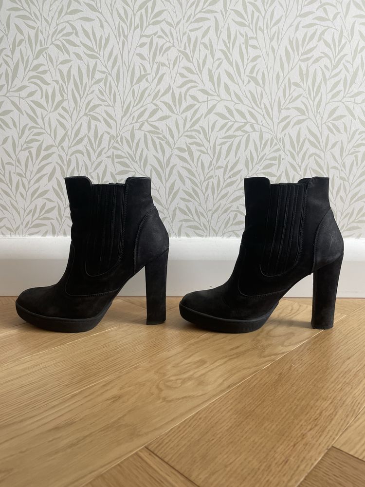 Buty botki badura na obcasie czarne zamszowe 37