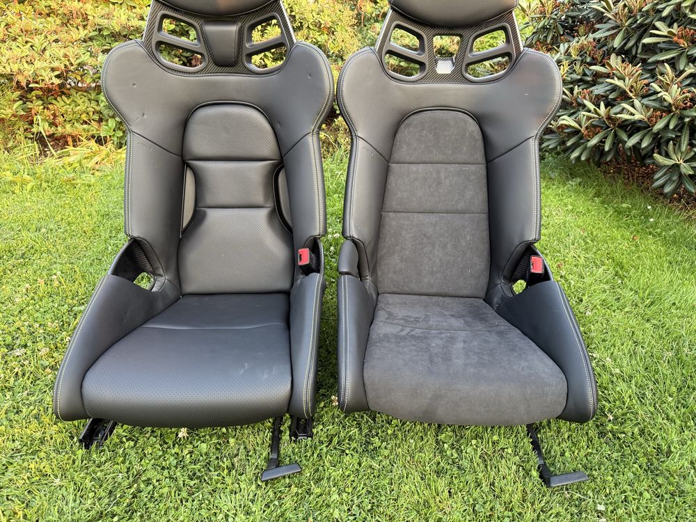 Porsche 911 992 GT3 RS Cayman 982 GT4 RS Fotele Kubly Bucket Seats