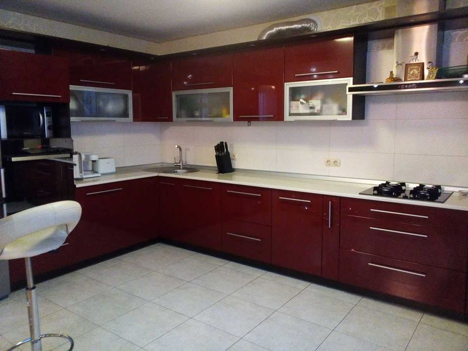 Продаж 3-х кімнатної квартири  86м2  м.Дрогобич