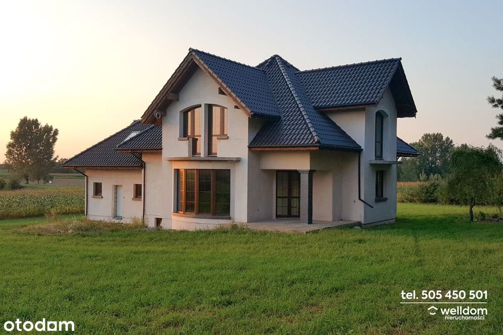 Dom 214 m2 do wykończenia z działką 800m2