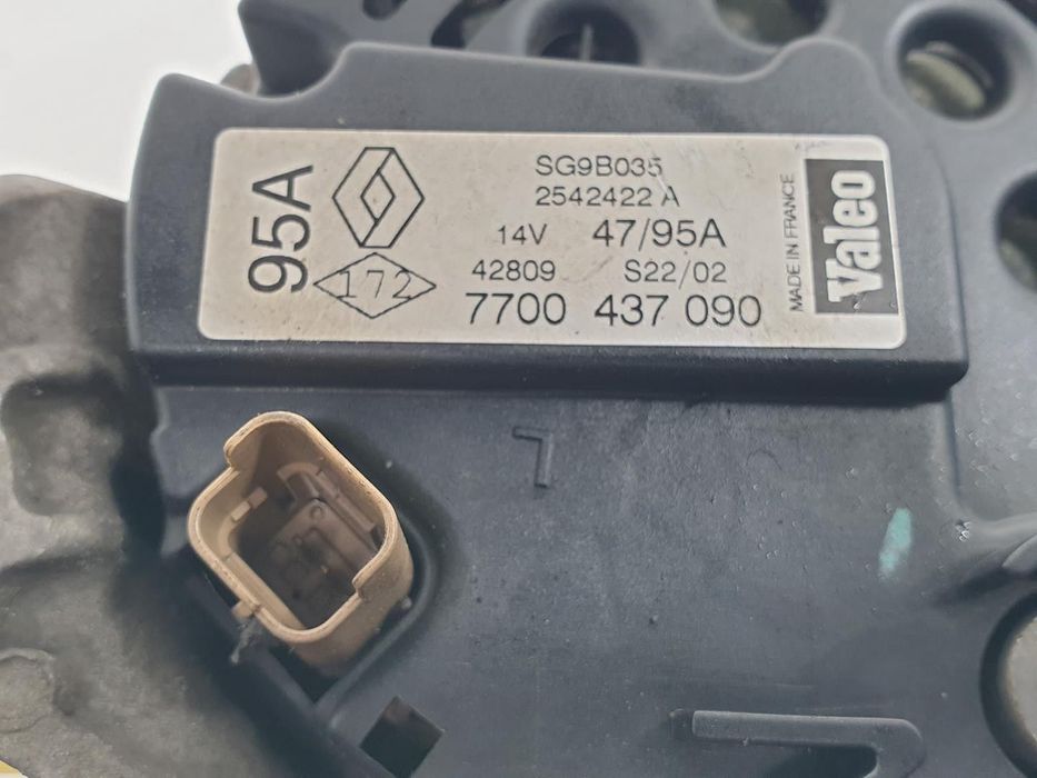 ALTERNADOR RENAULT CLIO II 2002 -7700437090