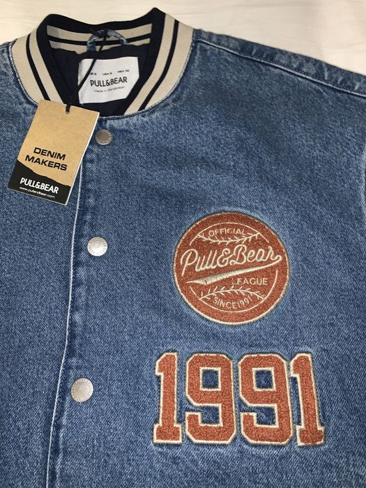 Джинсовый бомбер Pull&Bear. Куртка Pull and Bear