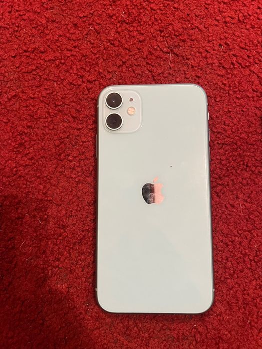 iPhone 11 como novo