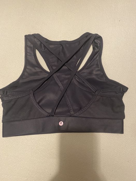 Top desporto cinza escuro Tam.S