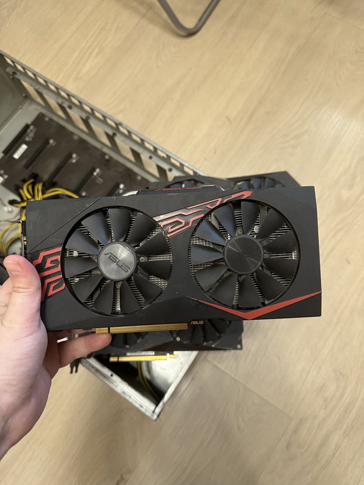 Майнинг ферма 5 карт RX 470 на 4 Гб