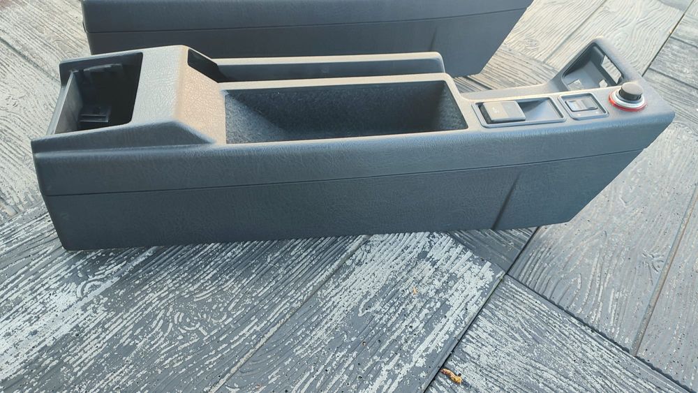 Tunel środkowy Audi 80 cabrio hydraulika