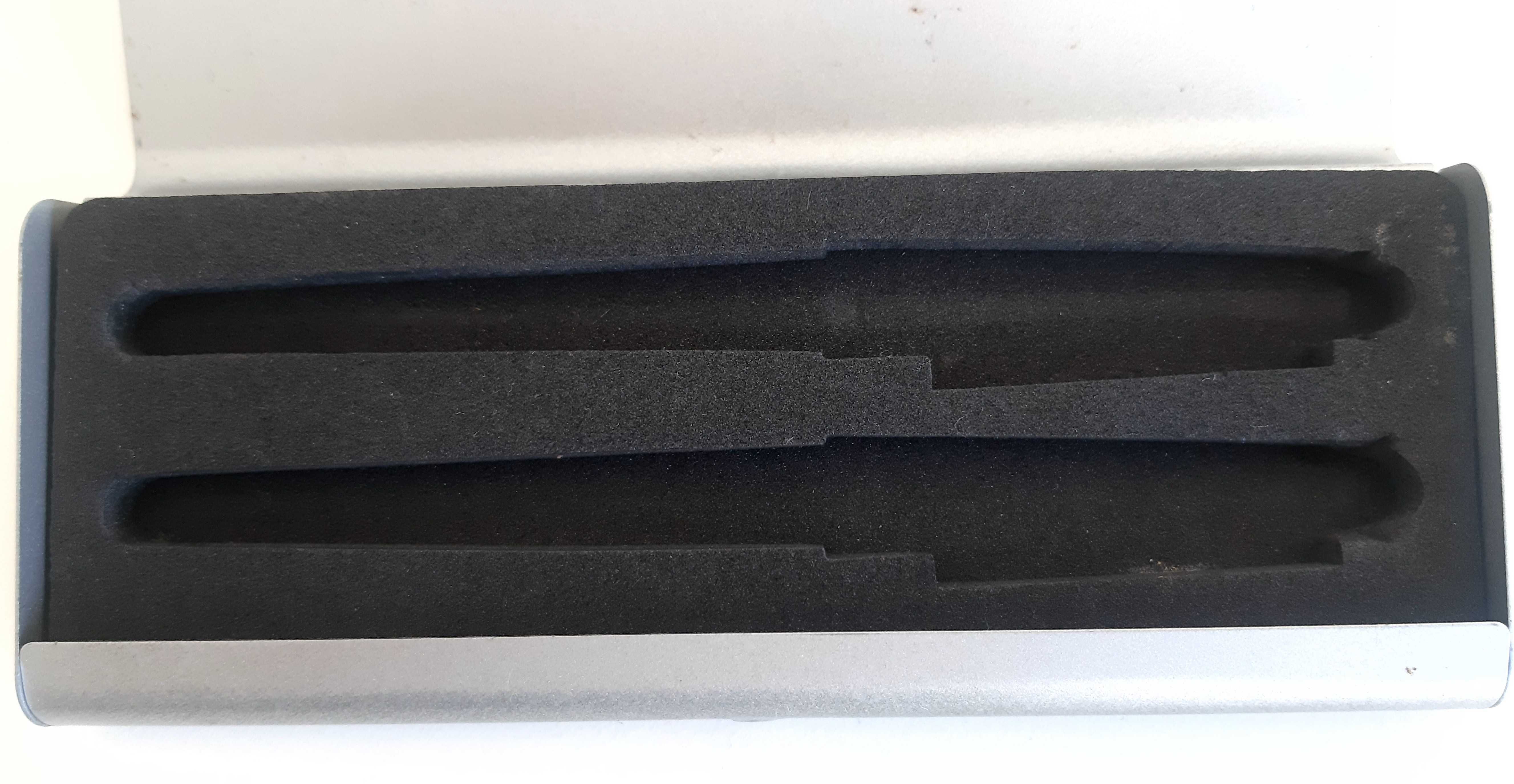 Conjunto Caneta de aparo e Esferográfica