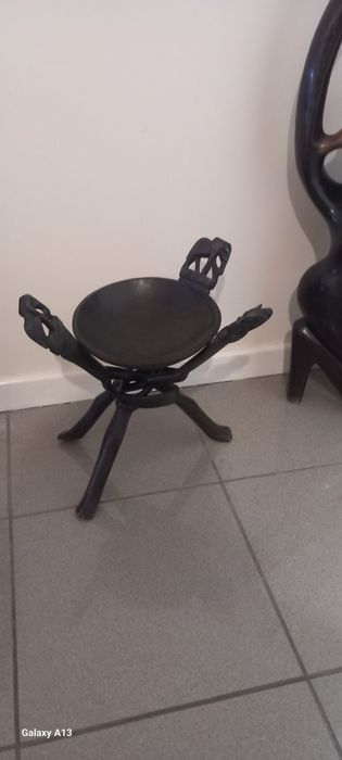 Conjunto em madeira maciça