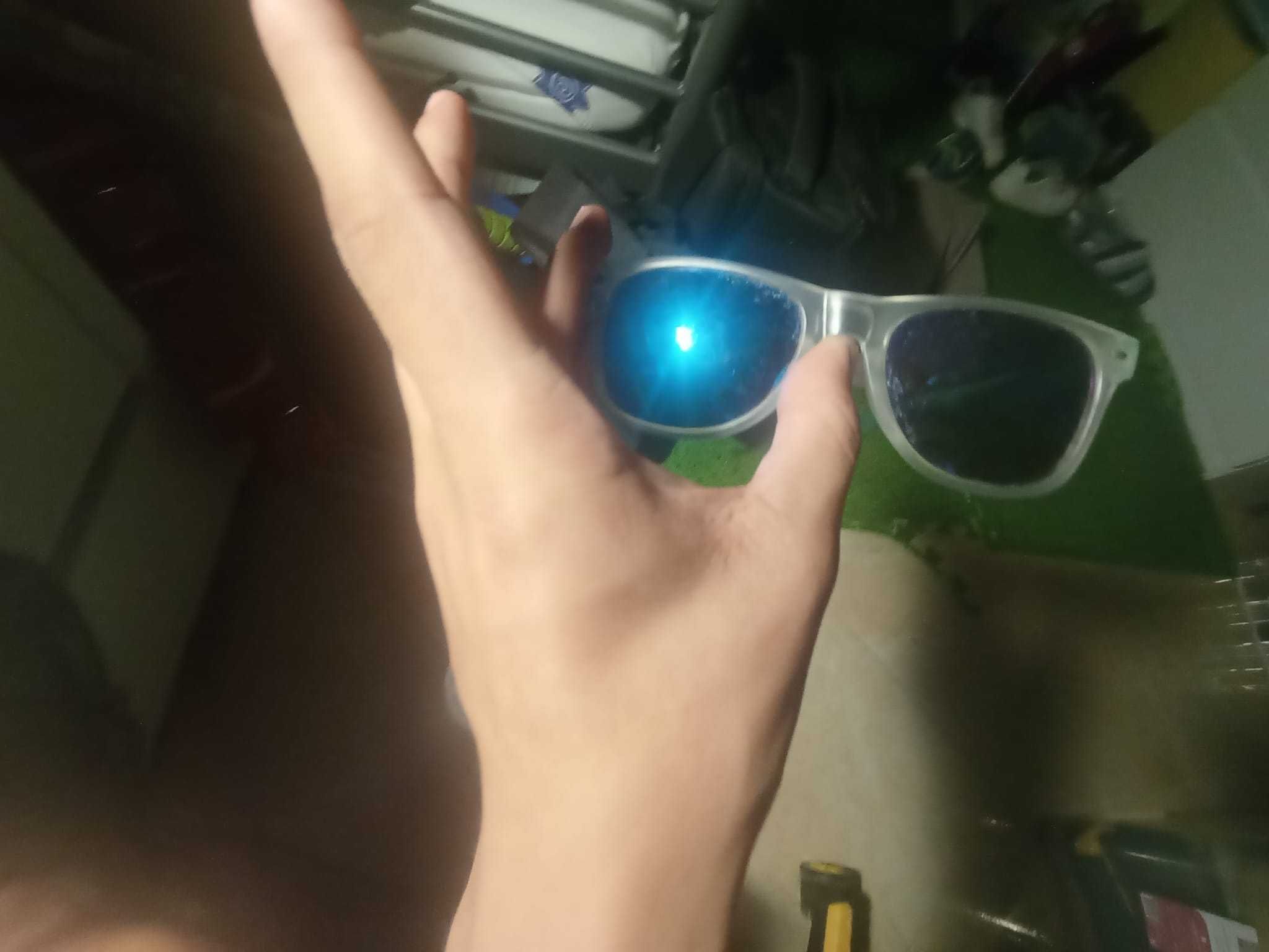 Oculos de sol usados