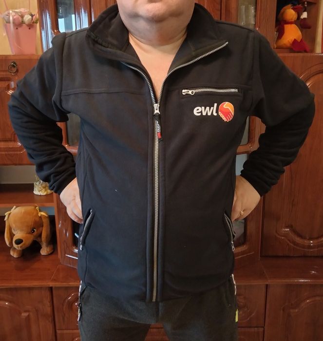 Толстовка , нова !!!