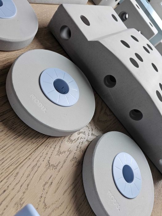 MODU Dreamer set – Kreatywne klocki rozwijające motorykę dużą, szary