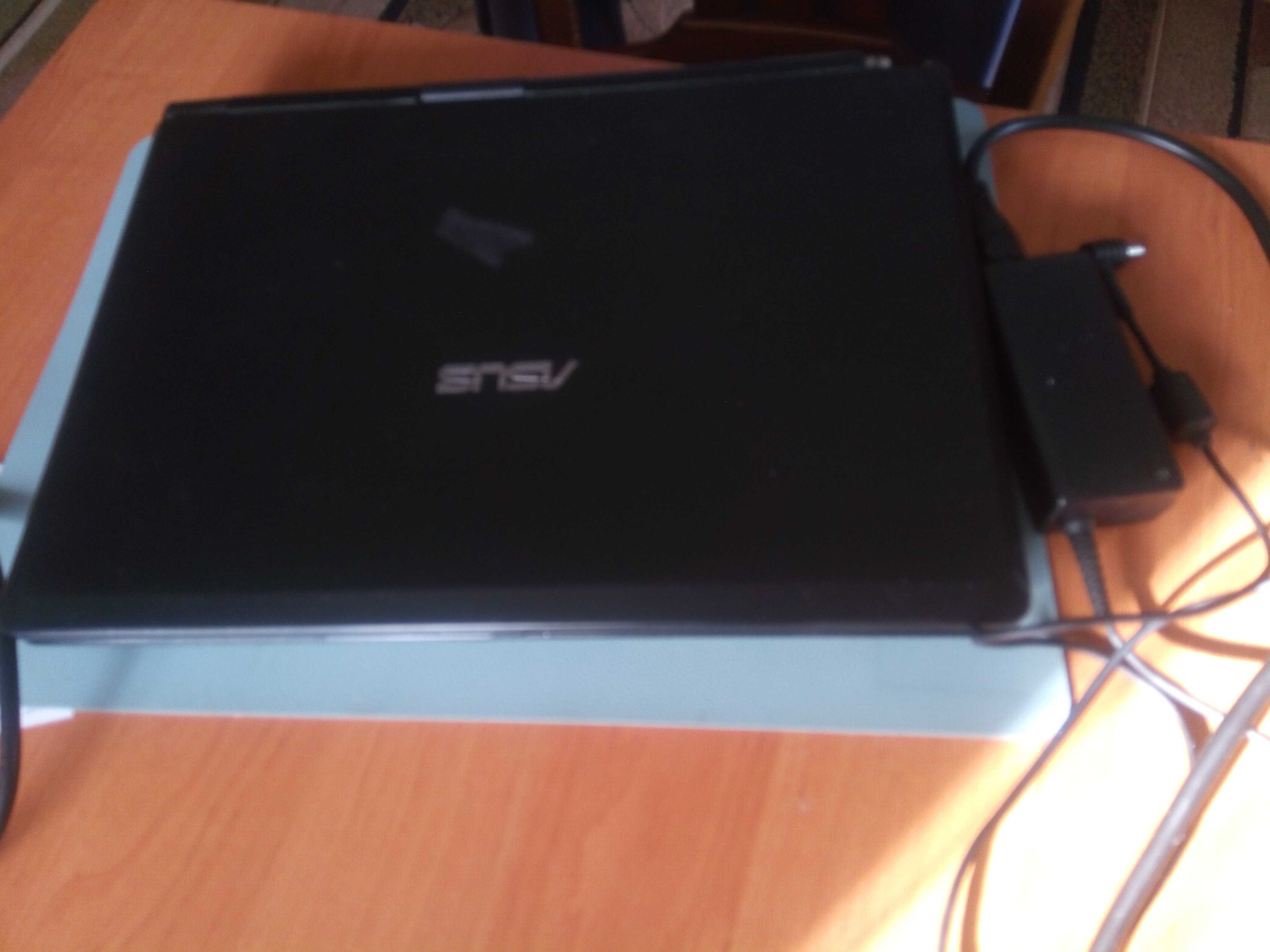 Laptop asus AR5B91