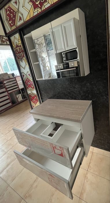 Комплект у ванну кімнату