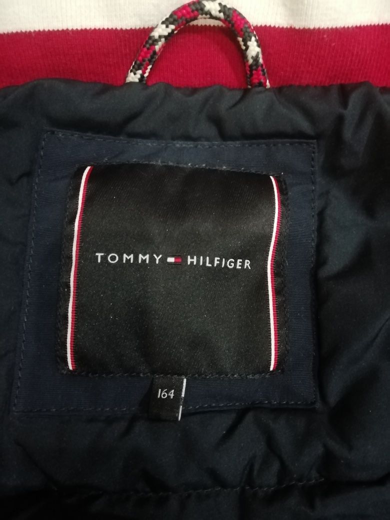 Зимняя куртка  Tommy Hilfiger, 164 см