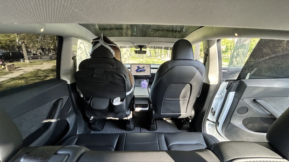 Tesla Model Y Long Range Dual Motor