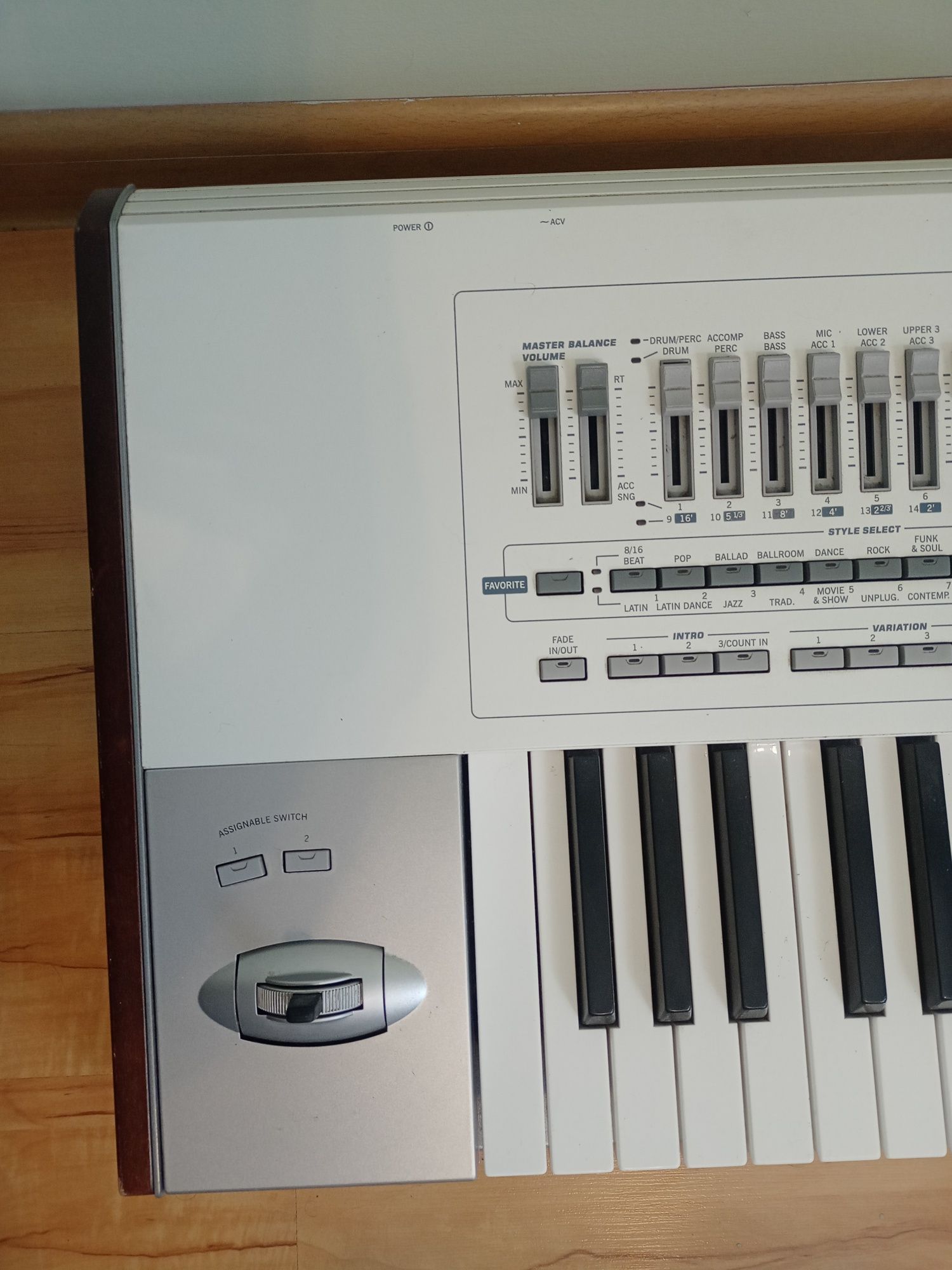 Keyboard/ Organy Korg pa2xpro