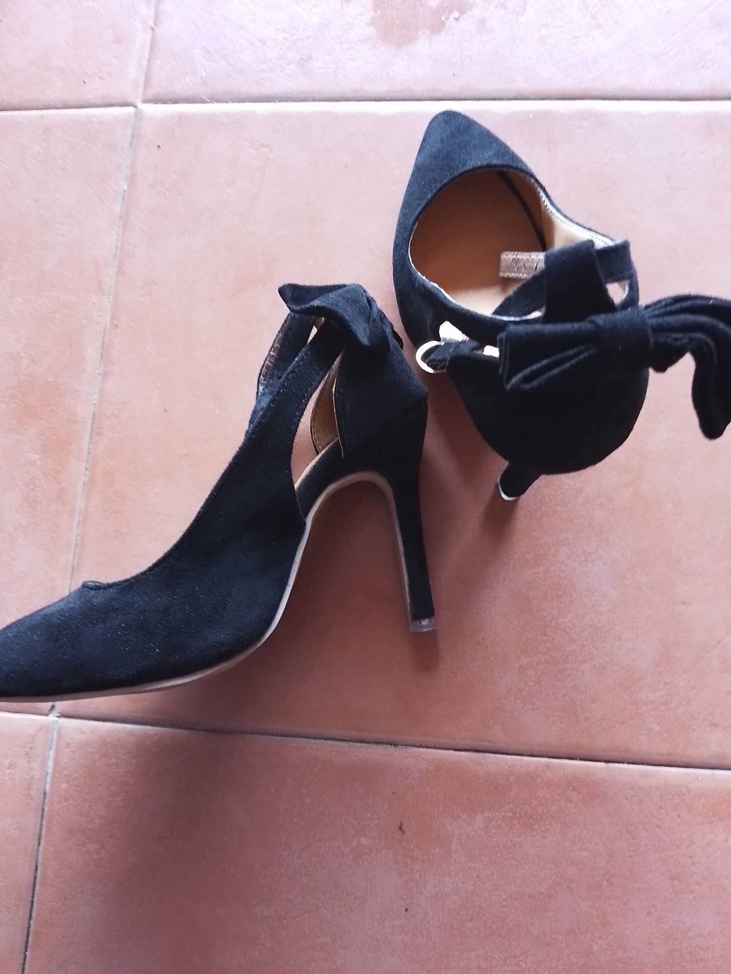 Sapatos senhora Lacinhos