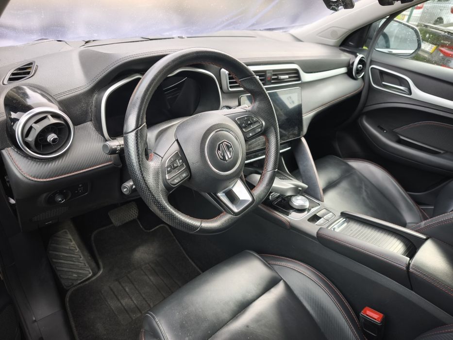 MG  ZS 100% eléctrico para peças