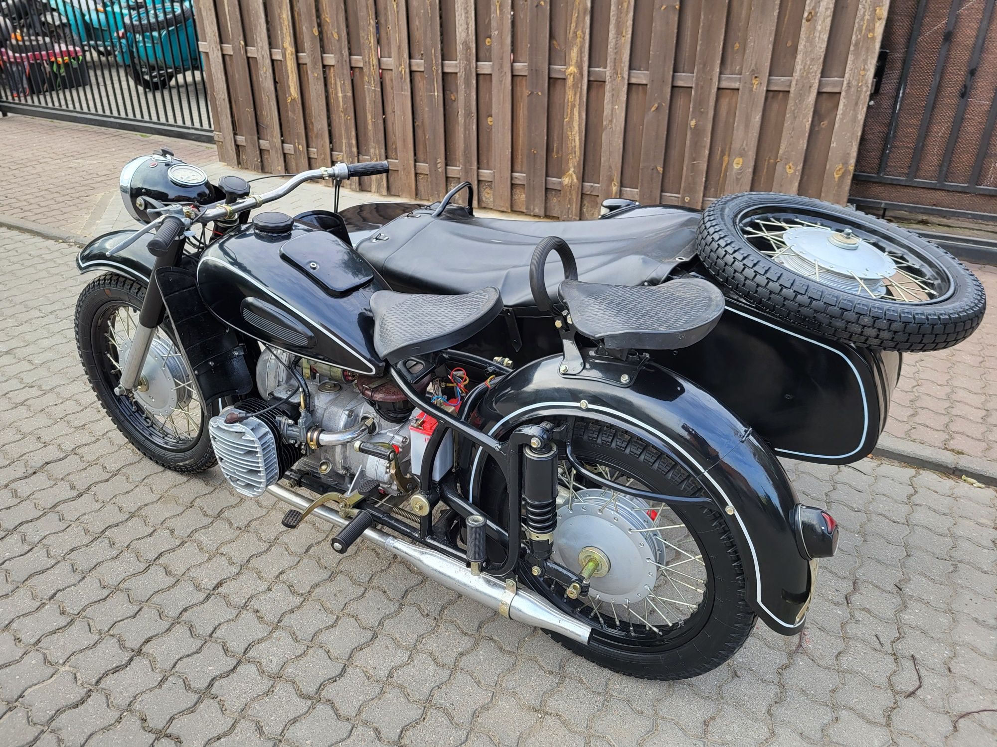 Promocja K 750 kmz mt dnieor mw ural imz m 72