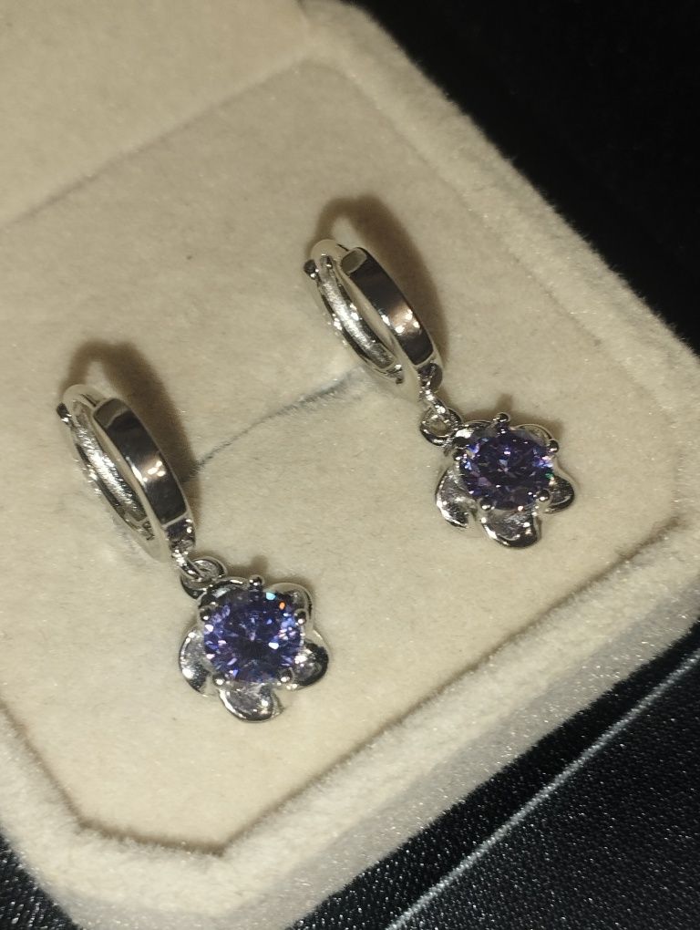 Серьги серебро Violet Zirconia