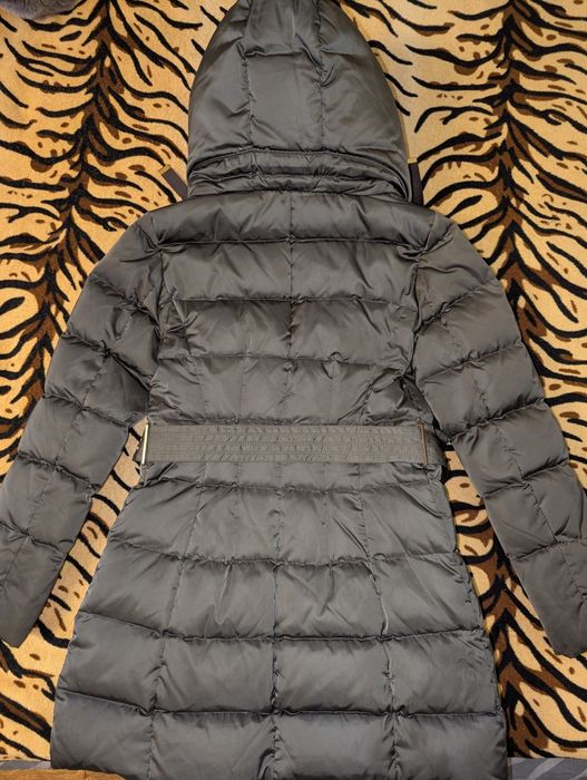 Продам пуховик Zara