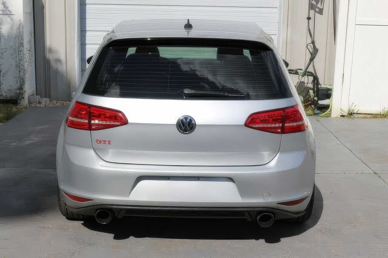 2016 Volkswagen Golf GTI SE
