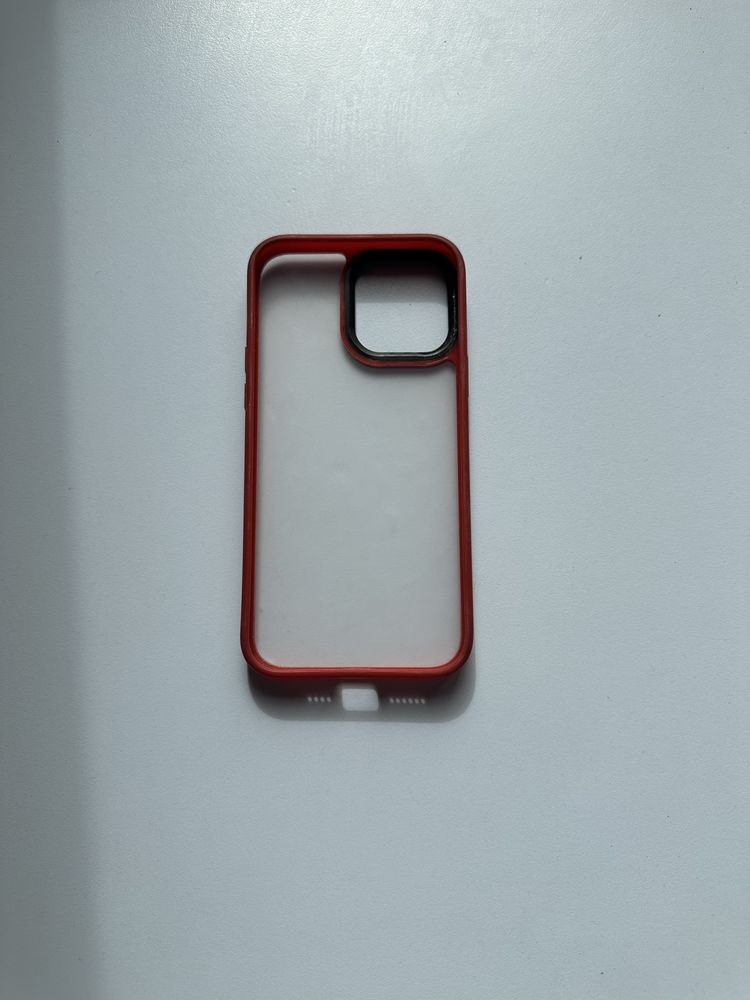 Чехол на Iphone 13 pro max прозрачный б/у