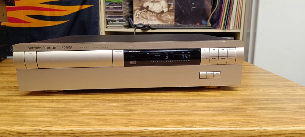 CD програвач Harman Kardon HD7525