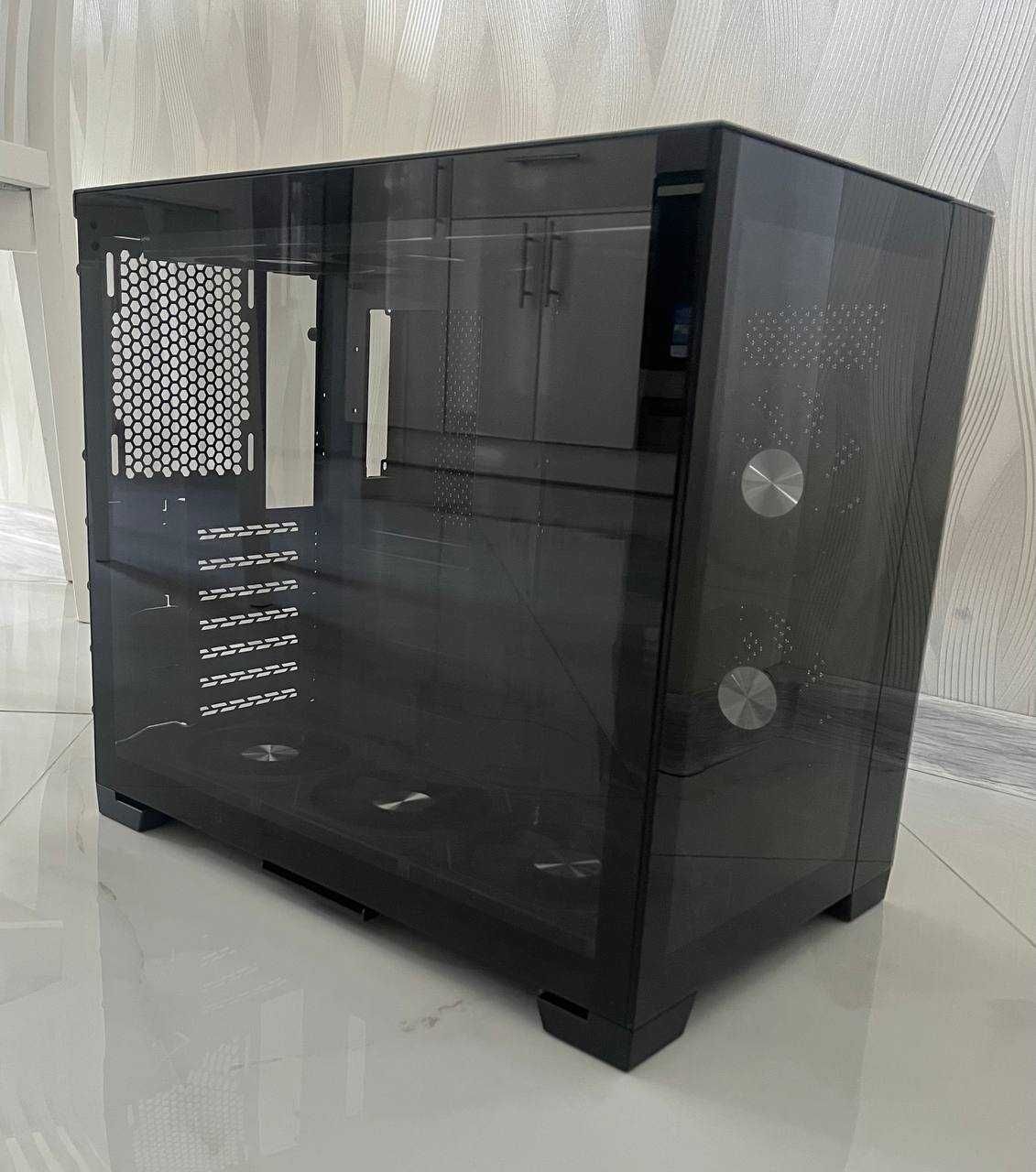 Lian Li O11 Dynamic Mini – стильний та функціональний корпус
