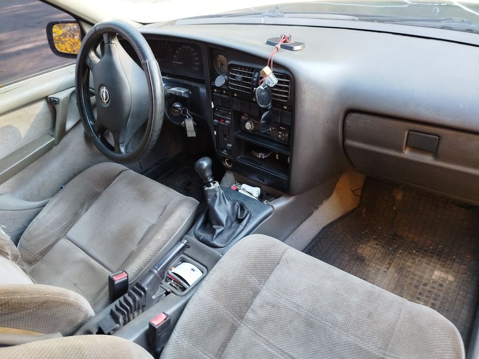 Продам Опель Омега А