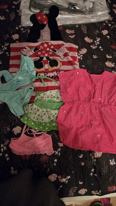 Stroje kąpielowe,98/104