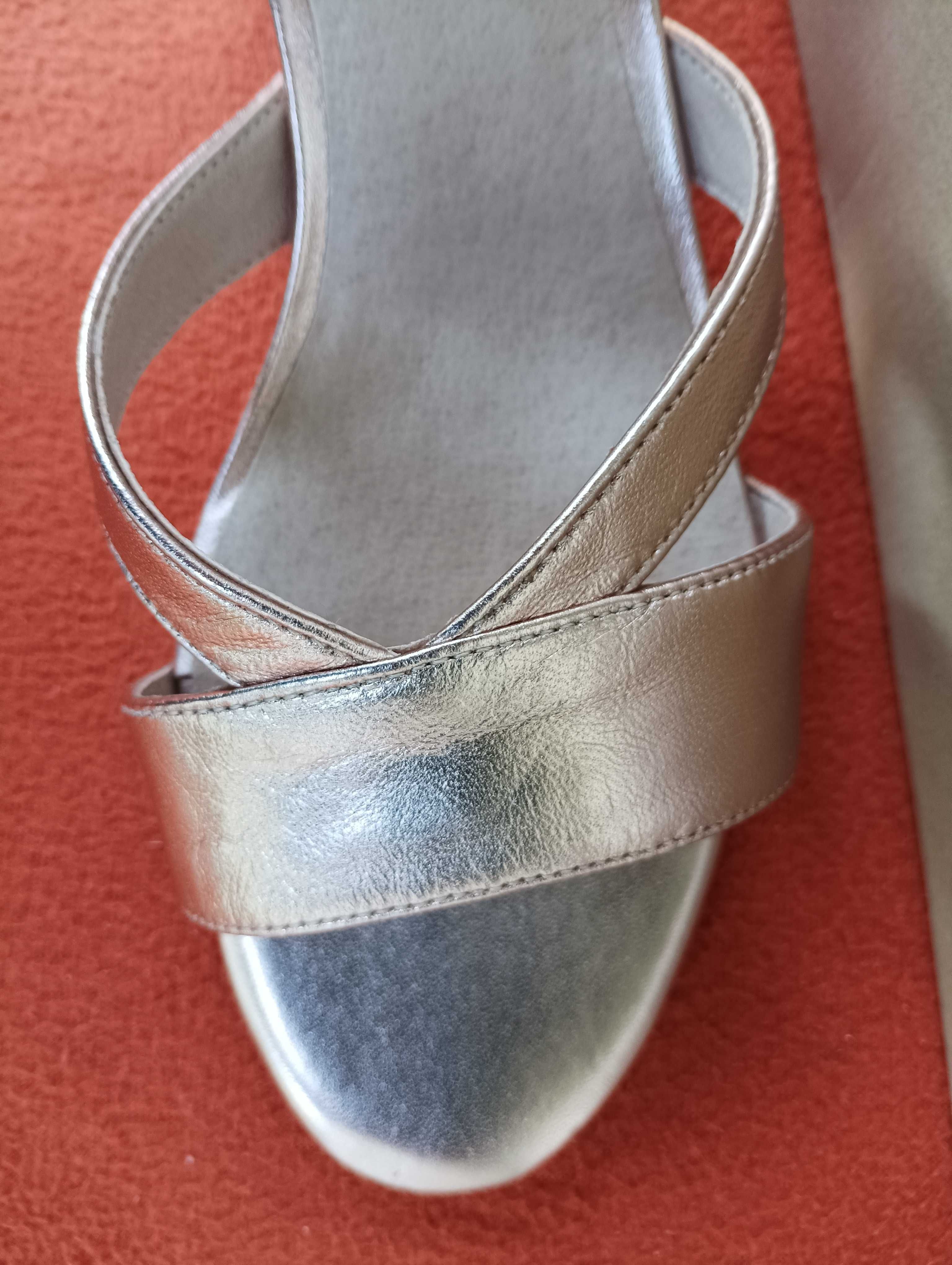 Nowe sandały na słupku Anna Field skóra r.40
