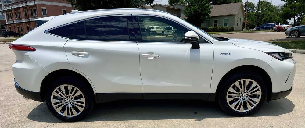Toyota Venza      2021