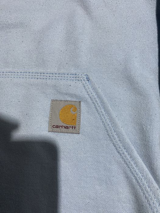 Sweat carhartt.
