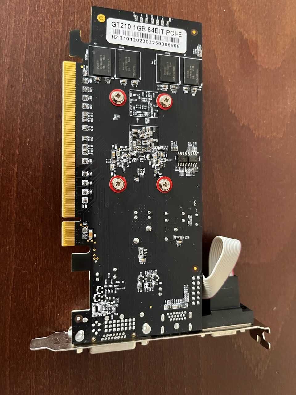 Karta graficzna GT210 1GB 532 MHz 1G 64 bit