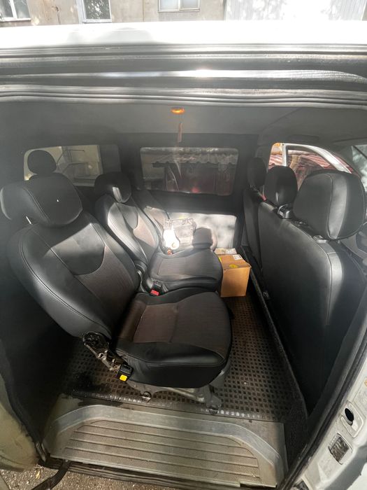 Mercedes Benz Vito long
