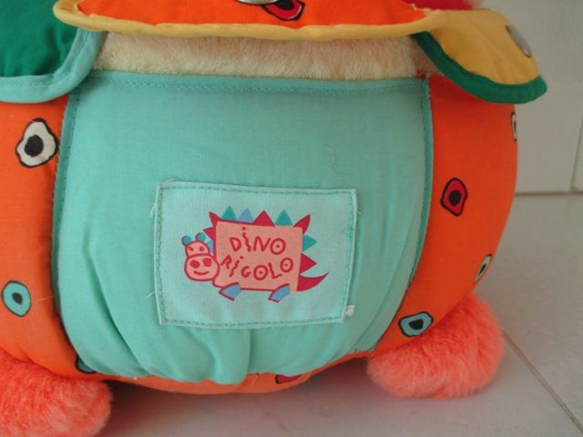 Peluche Alegre e Fôfo