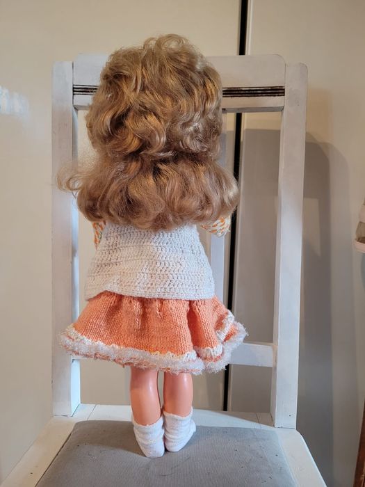Lalka ARI,  piękna blondynka,  45cm