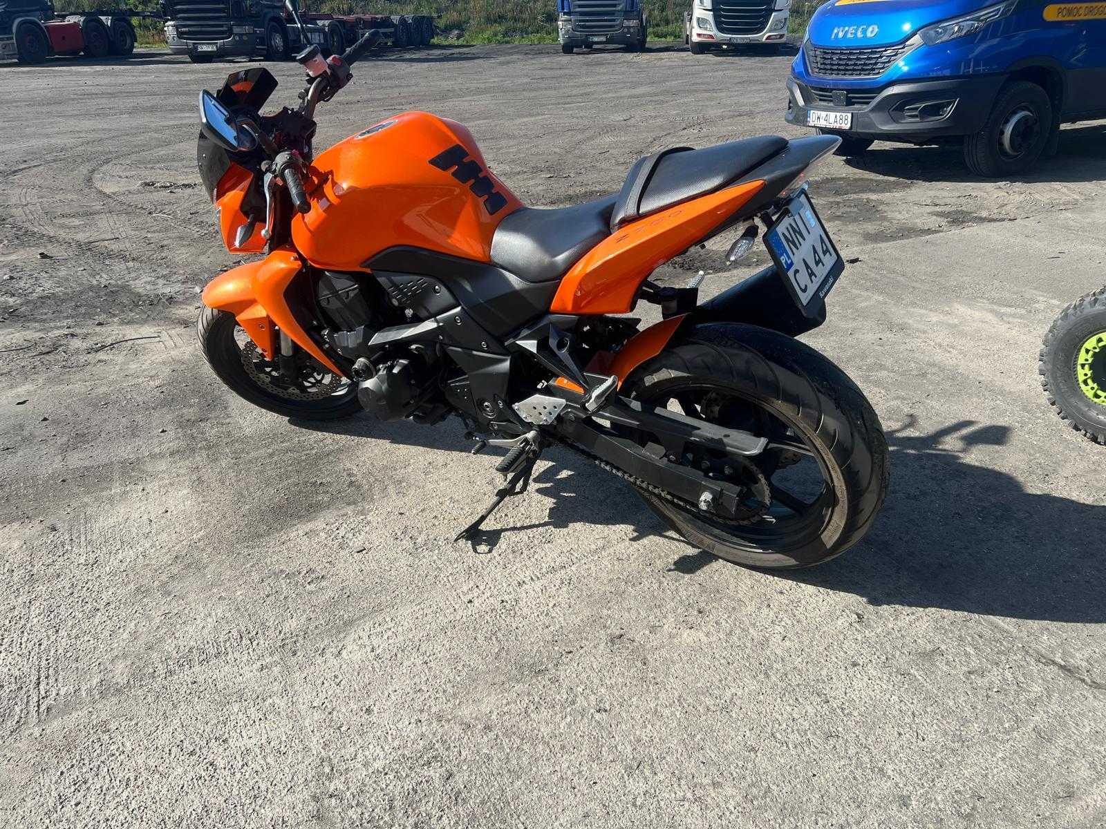 Kawasaki z 750R, przebieg 28,000