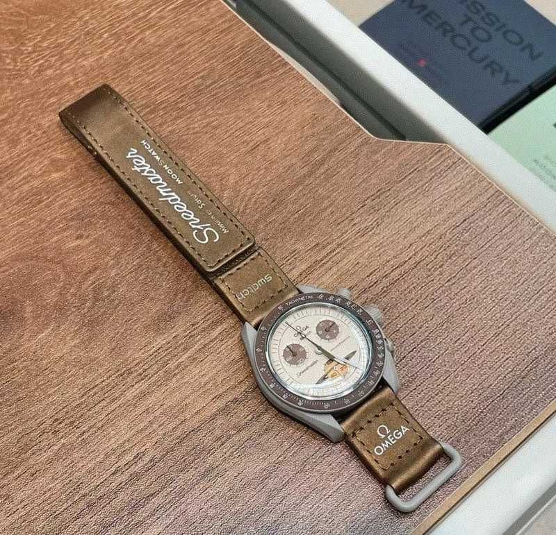 Omega x Swatch Saturn SO33T100 - Gazyowe atmosfery planetarne