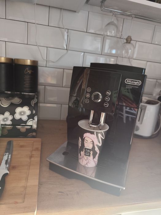 Sprzedam ekspres DeLonghi